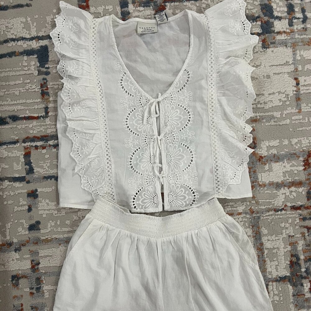 NEW 2 piece summer set (top & shorts)